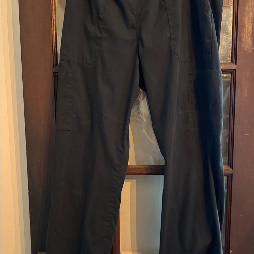 Cherokee women’s scrub pants